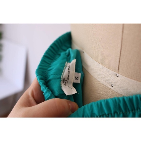 Vintage Teal Wide Leg Swishy Pants Elastic Waist Jasmine Disneybound - Picture 8 of 8